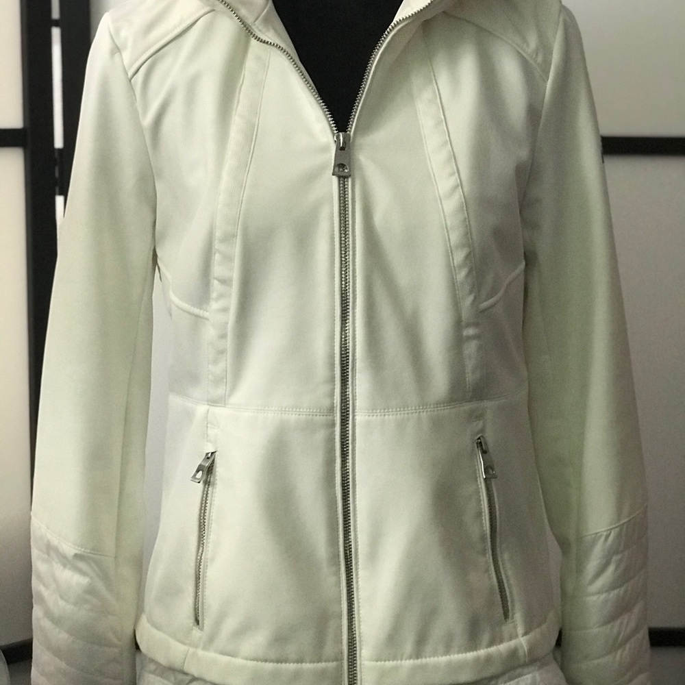 Jacket - Picture 2 of 6